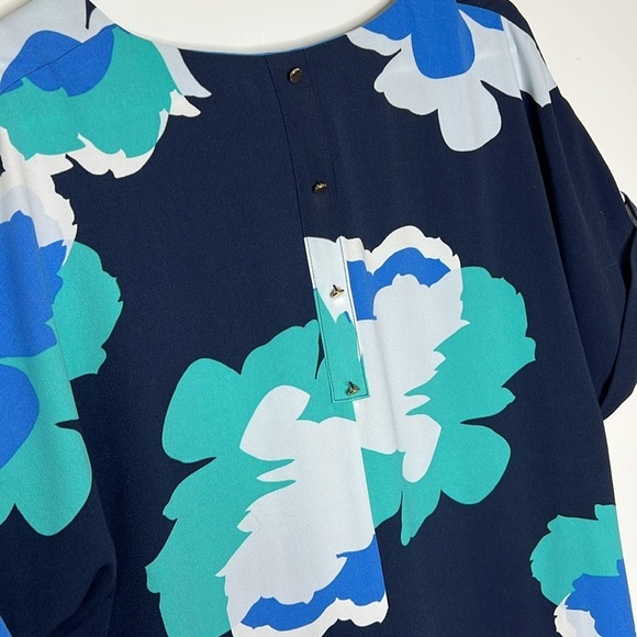 A New Day xxl Floral V Neck Shift Dress - Picture 5 of 7